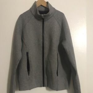 Lululemon NTS Jacket Heather Grey / size 8